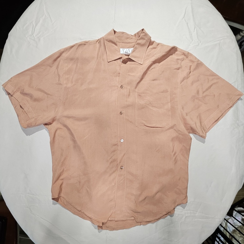 Vintage FAGA By FYI 100% Silk MED Button Up Mens Shirt Salmon Short Sleeve Y2K - Picture 3 of 8